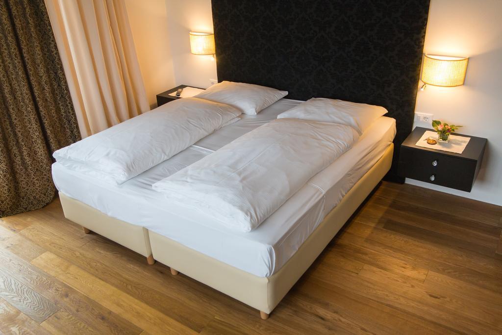 Pension Sonnheim Gargazon Buitenkant foto